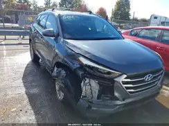 KM8J33A44HU377641 2017 HYUNDAI TUCSON