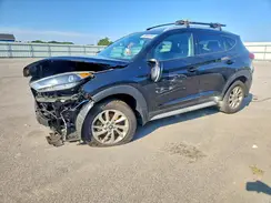 KM8J33A44HU381026 2017 HYUNDAI TUCSON