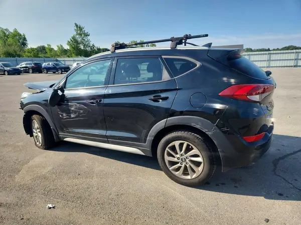 KM8J33A44HU381026 2017 HYUNDAI TUCSON - Image 2