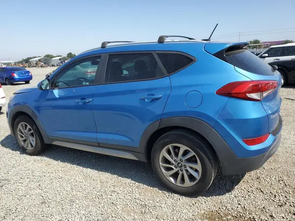 KM8J33A44HU387764 2017 HYUNDAI TUCSON - Image 2