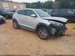 KM8J33A44HU400464 2017 HYUNDAI TUCSON