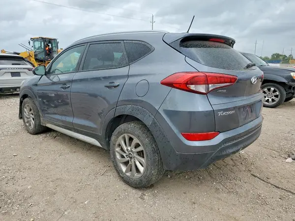 KM8J33A44HU413280 2017 HYUNDAI TUCSON - Image 2