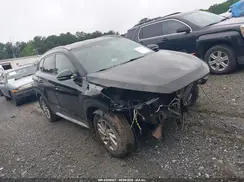 KM8J33A44HU415952 2017 HYUNDAI TUCSON