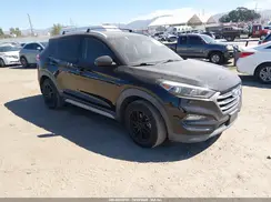 KM8J33A44HU460776 2017 HYUNDAI TUCSON