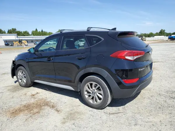 KM8J33A44HU493776 2017 HYUNDAI TUCSON - Image 2