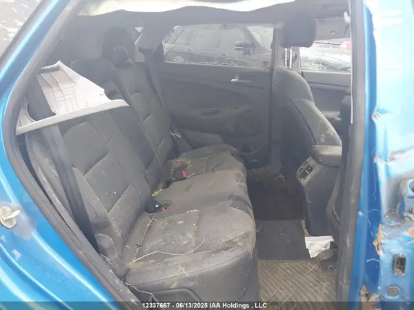 KM8J33A44HU494202 2017 HYUNDAI TUCSON - Image 8
