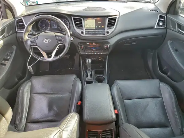 KM8J33A44HU522628 2017 HYUNDAI TUCSON - Image 8