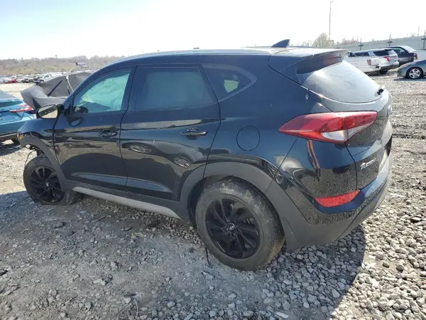 KM8J33A44HU539011 2017 HYUNDAI TUCSON - Image 2