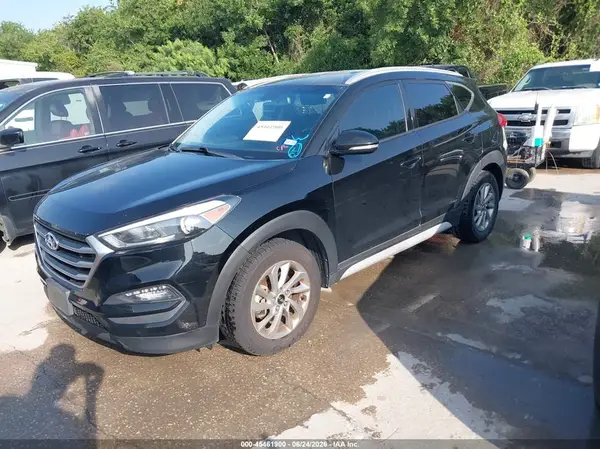 KM8J33A44HU539249 2017 HYUNDAI TUCSON - Image 2