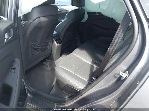 KM8J33A44HU544225 2017 HYUNDAI TUCSON - Image 8