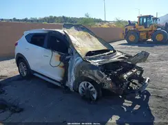 KM8J33A44HU562515 2017 HYUNDAI TUCSON