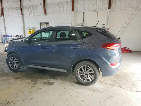 KM8J33A44HU594185 2017 HYUNDAI TUCSON - Image 2