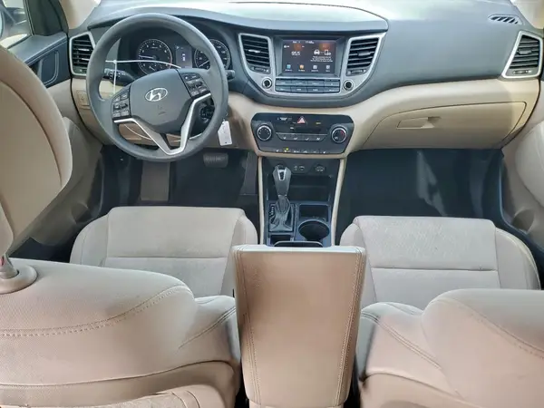 KM8J33A44JU615476 2018 HYUNDAI TUCSON - Image 8