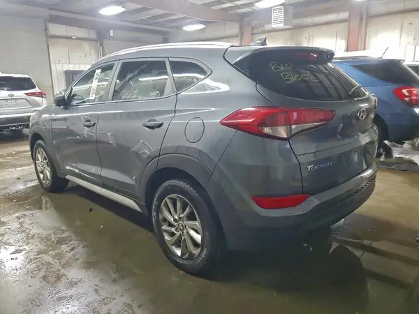 KM8J33A44JU619818 2018 HYUNDAI TUCSON - Image 2