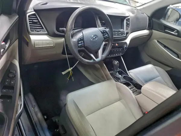 KM8J33A44JU619818 2018 HYUNDAI TUCSON - Image 8