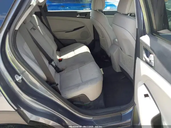 KM8J33A44JU641592 2018 HYUNDAI TUCSON - Image 8