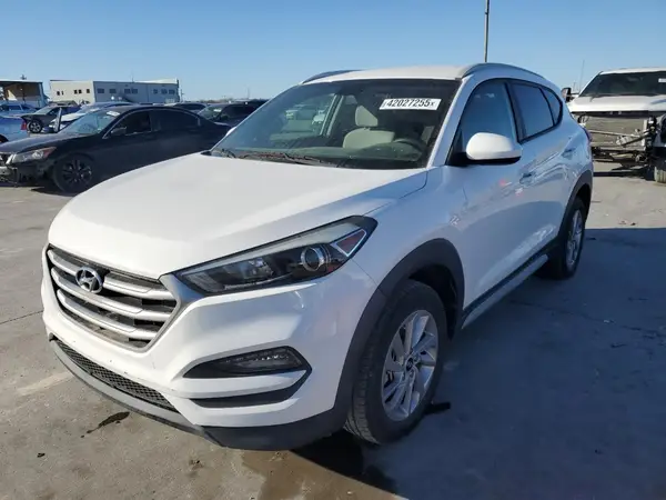 KM8J33A44JU671532 2018 HYUNDAI TUCSON - Image 1
