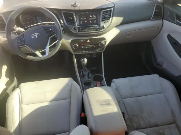KM8J33A44JU680182 2018 HYUNDAI TUCSON - Image 8