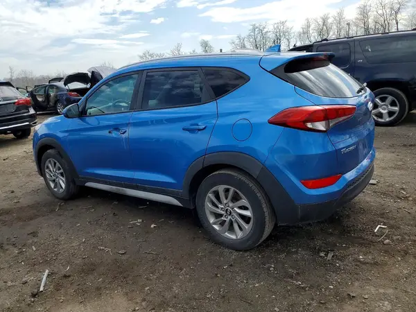 KM8J33A44JU695118 2018 HYUNDAI TUCSON - Image 2