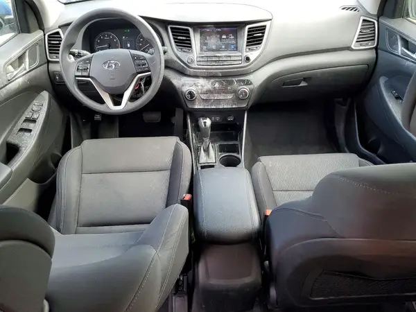 KM8J33A44JU695118 2018 HYUNDAI TUCSON - Image 8