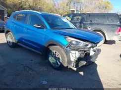 KM8J33A44JU696608 2018 HYUNDAI TUCSON