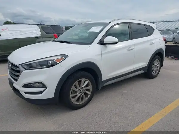 KM8J33A44JU708899 2018 HYUNDAI TUCSON - Image 2