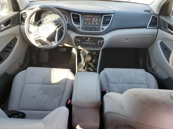 KM8J33A44JU712614 2018 HYUNDAI TUCSON - Image 8