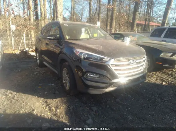 KM8J33A44JU721684 2018 HYUNDAI TUCSON - Image 1