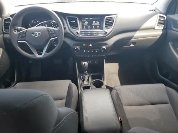 KM8J33A44JU725430 2018 HYUNDAI TUCSON - Image 8