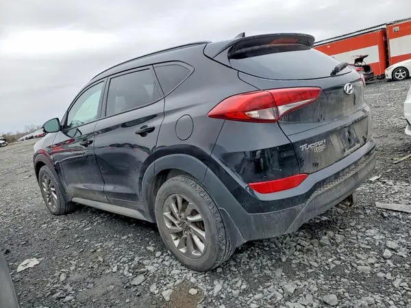 KM8J33A44JU797552 2018 HYUNDAI TUCSON - Image 2