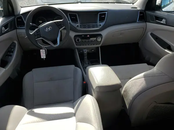 KM8J33A44JU801387 2018 HYUNDAI TUCSON - Image 8