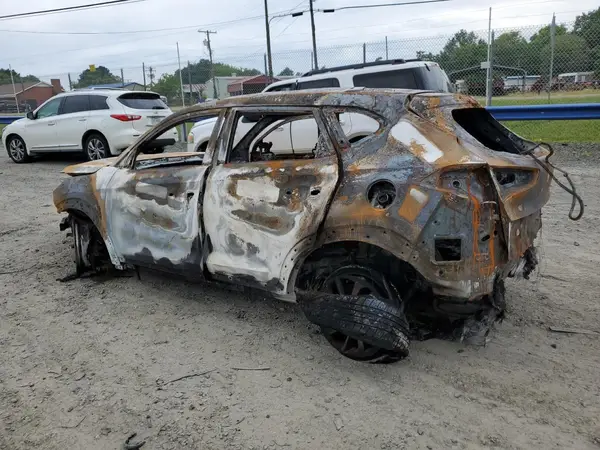 KM8J33A44JU804127 2018 HYUNDAI TUCSON - Image 2