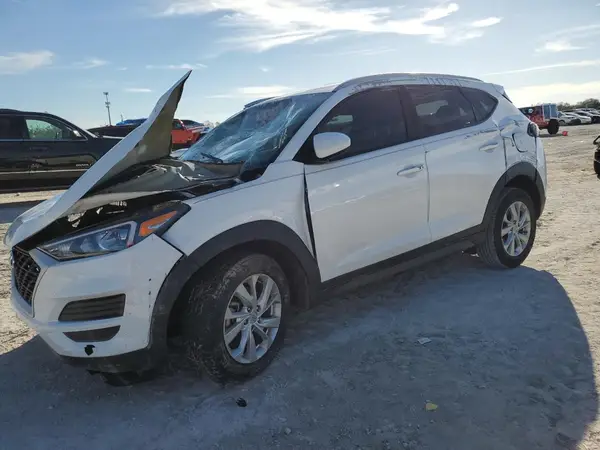 KM8J33A44KU027272 2019 HYUNDAI TUCSON - Image 1