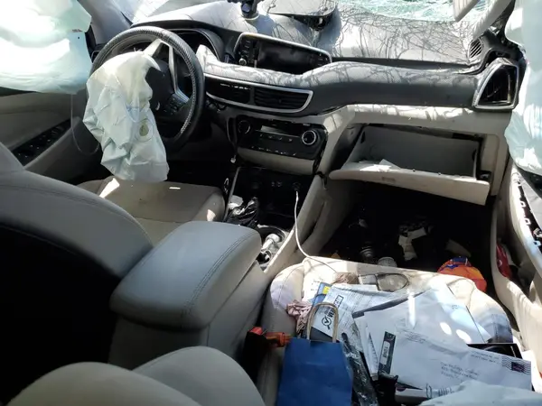 KM8J33A44KU067495 2019 HYUNDAI TUCSON - Image 8