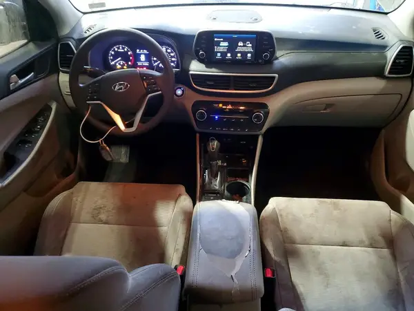 KM8J33A44KU885017 2019 HYUNDAI TUCSON - Image 8