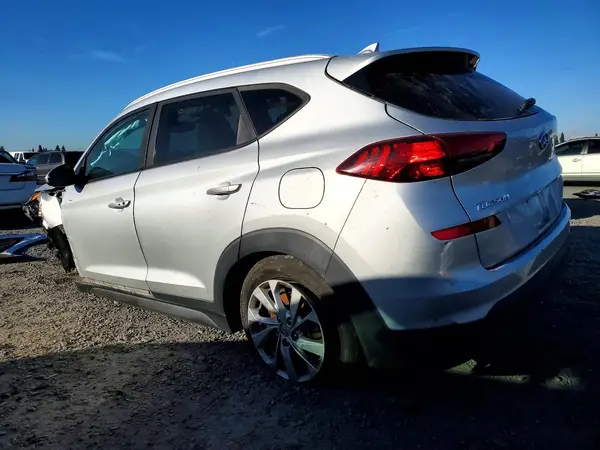 KM8J33A44KU905153 2019 HYUNDAI TUCSON - Image 2