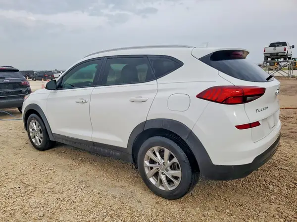 KM8J33A44KU905279 2019 HYUNDAI TUCSON - Image 2