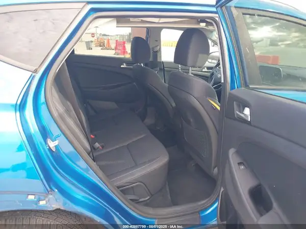 KM8J33A44KU957253 2019 HYUNDAI TUCSON - Image 8