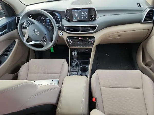 KM8J33A44KU997803 2019 HYUNDAI TUCSON - Image 8
