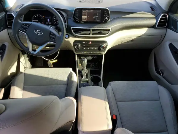 KM8J33A44LU135215 2020 HYUNDAI TUCSON - Image 8