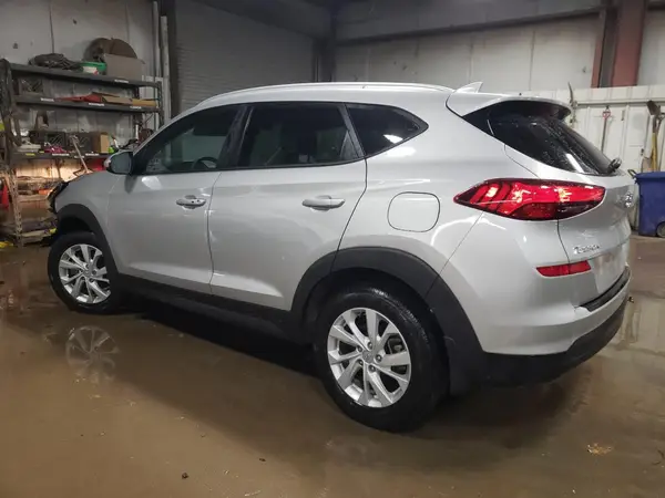 KM8J33A44LU159966 2020 HYUNDAI TUCSON - Image 2