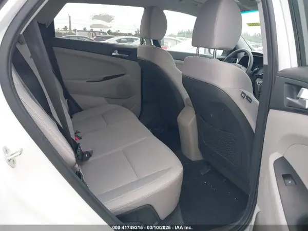 KM8J33A44LU250123 2020 HYUNDAI TUCSON - Image 8