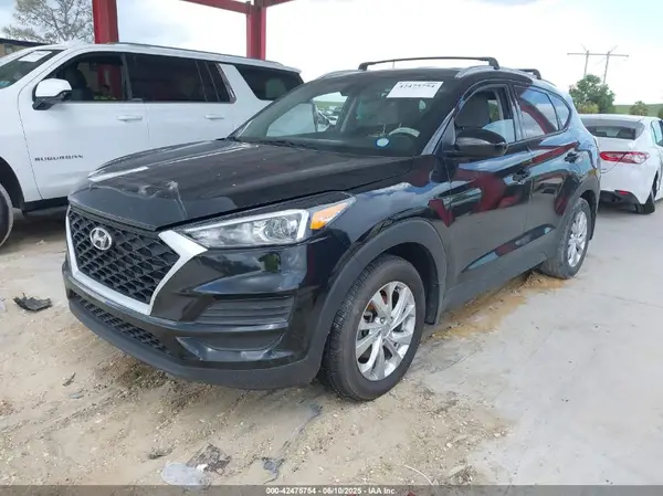 KM8J33A44MU305493 2021 HYUNDAI TUCSON - Image 2