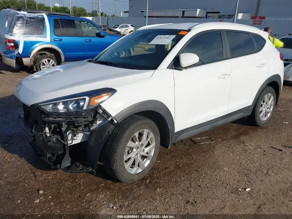 KM8J33A44MU319118 2021 HYUNDAI TUCSON - Image 2