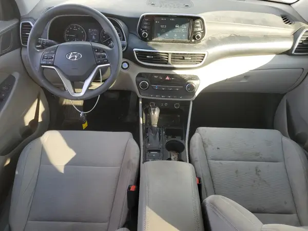 KM8J33A44MU380341 2021 HYUNDAI TUCSON - Image 8
