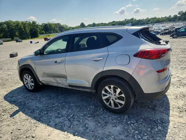 KM8J33A44MU390030 2021 HYUNDAI TUCSON - Image 2