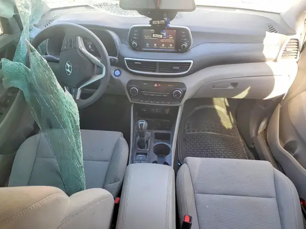 KM8J33A44MU392182 2021 HYUNDAI TUCSON - Image 8