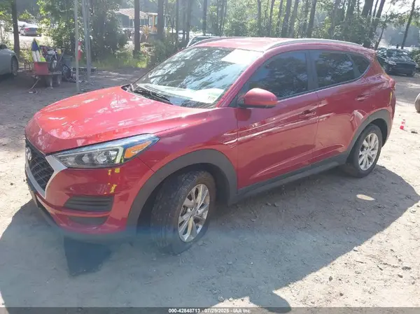 KM8J33A44MU400250 2021 HYUNDAI TUCSON - Image 2