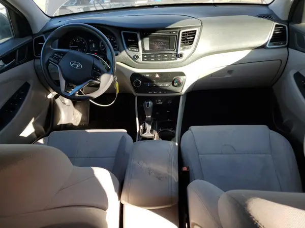 KM8J33A45GU059350 2016 HYUNDAI TUCSON - Image 8