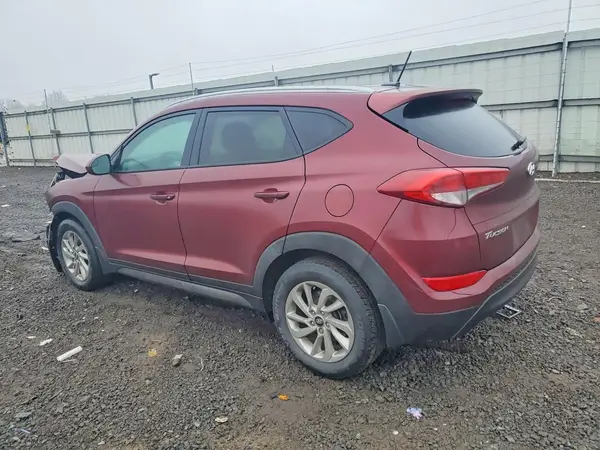 KM8J33A45GU059722 2016 HYUNDAI TUCSON - Image 2